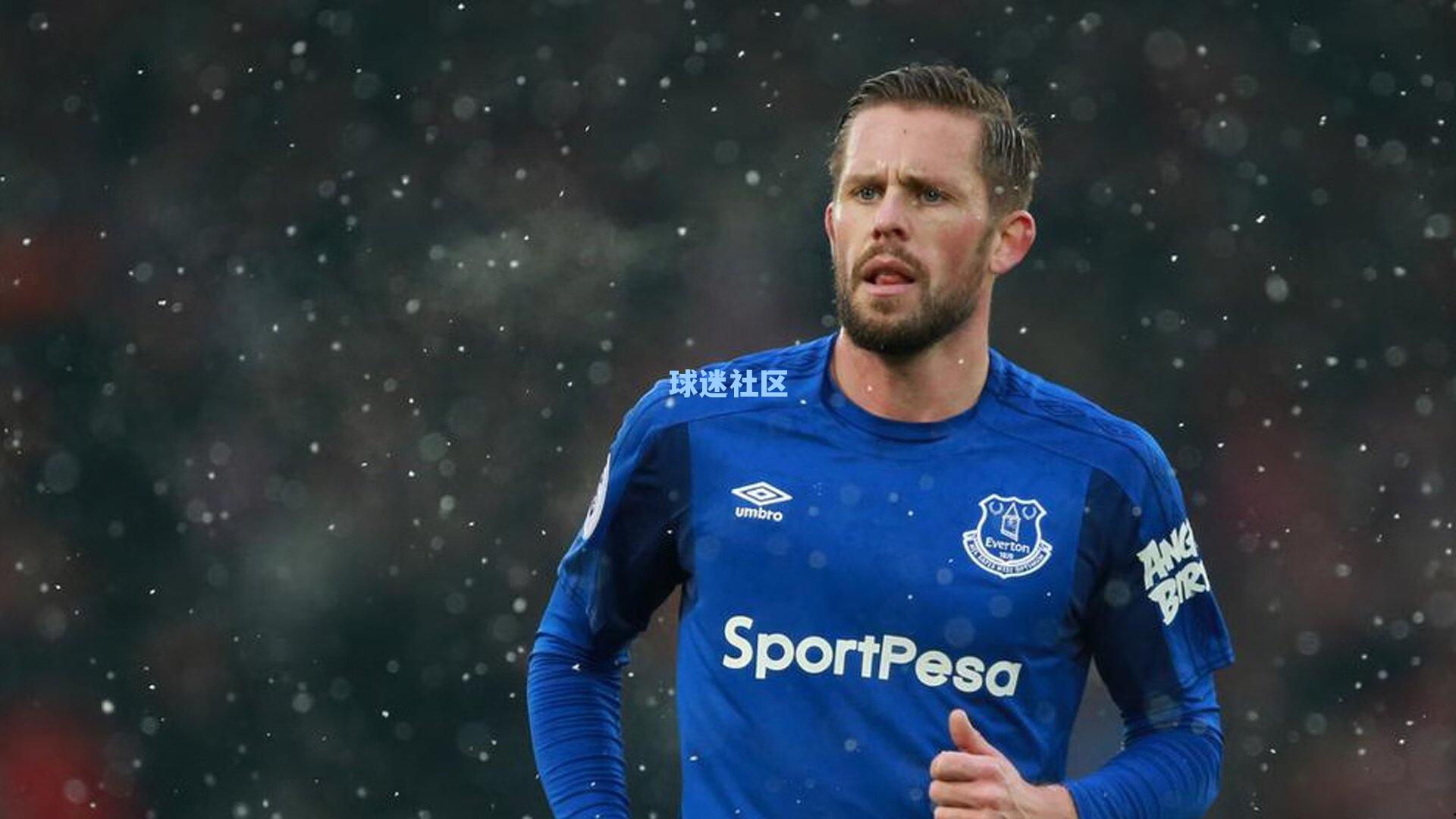 尤文图斯战术危机浮现！阿莱格里坦承阵型失控，无球阶段空当过大成致命隐患